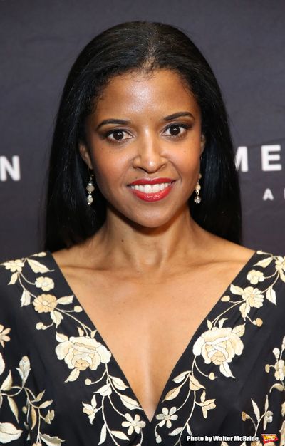 Renee Elise Goldsberry Photo