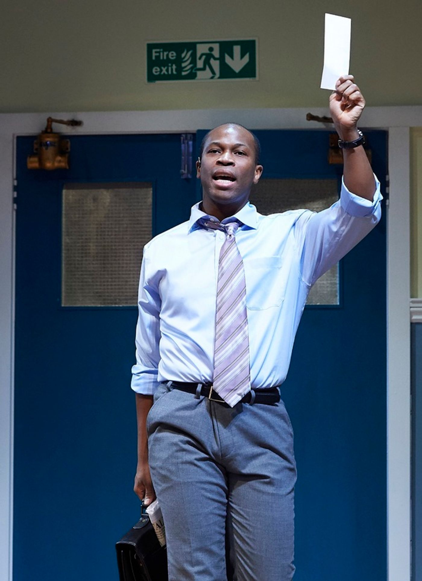 Photo Flash: First Look at THE NIGHTINGALES  Image