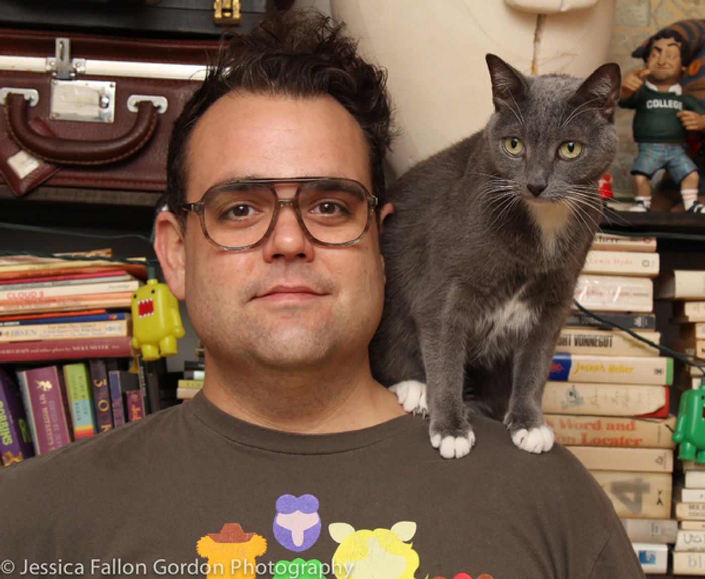 Tails of Broadway: Greg Hildreth Curls Up with Pigeon and Basil!  Image