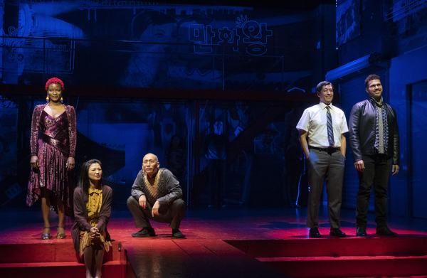 Lulu Fall, Michelle Krusiec, Francis Jue, Peter Kim, and JoÃ©l PÃ©rez Photo