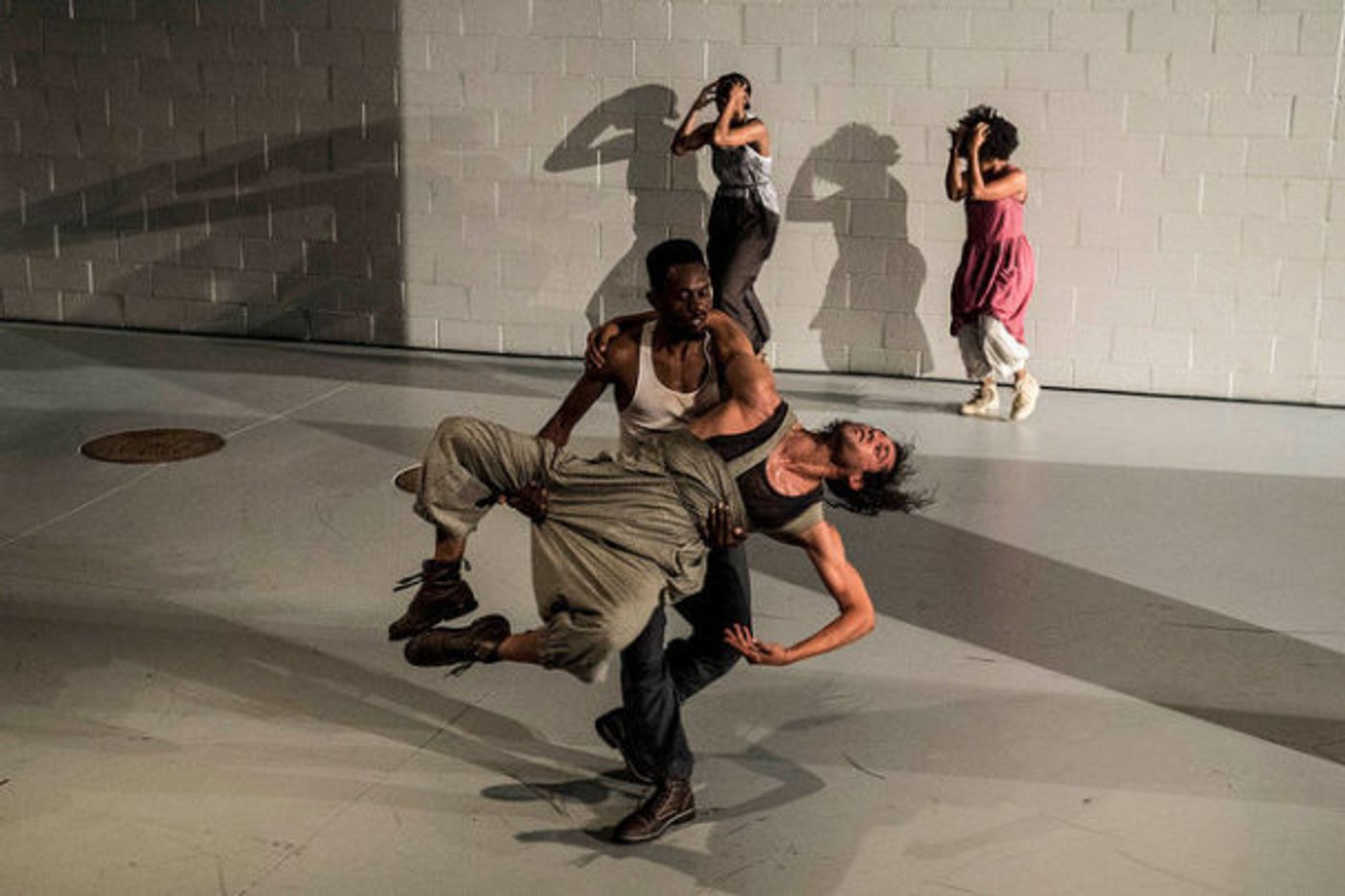Review: INSIDER AND OUTSIDER—HEIDI DUCKLER DANCE THEATRE at The Ford Theatres Review: INSIDER AND OUTSIDER—HEIDI DUCKLER DANCE THEATRE at The Ford Theatres Image