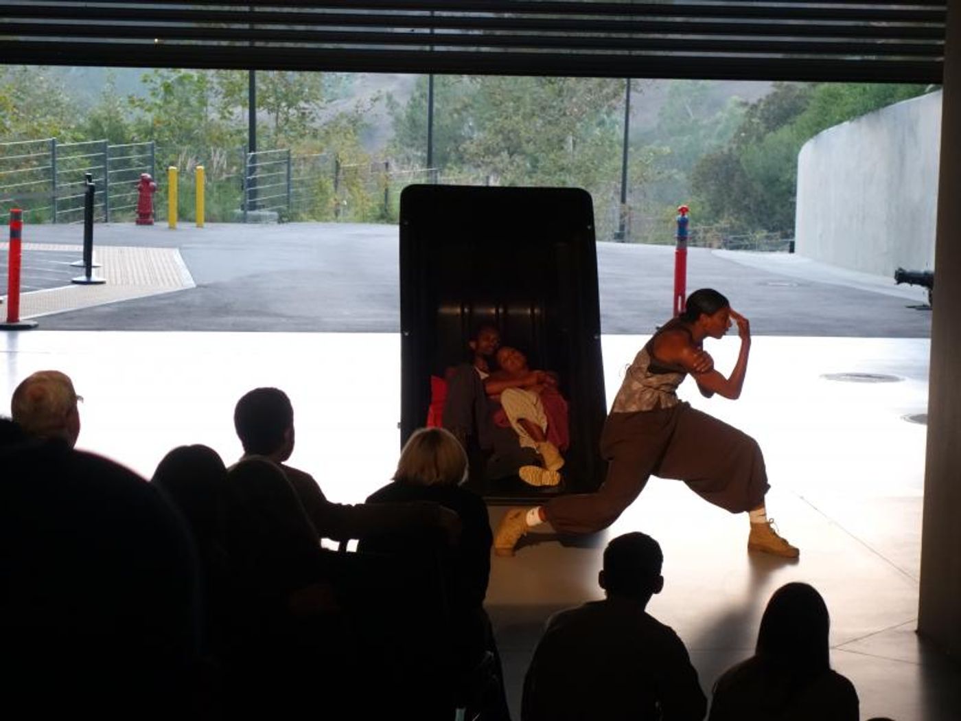 Review: INSIDER AND OUTSIDER—HEIDI DUCKLER DANCE THEATRE at The Ford Theatres Review: INSIDER AND OUTSIDER—HEIDI DUCKLER DANCE THEATRE at The Ford Theatres Image