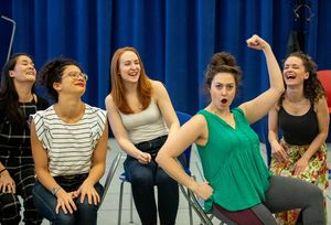 Lili  Thomas,  Skyler  Volpe,  Ellie  Fishman,  ChanelKarimkhani,  Cathryn  Wake Photo