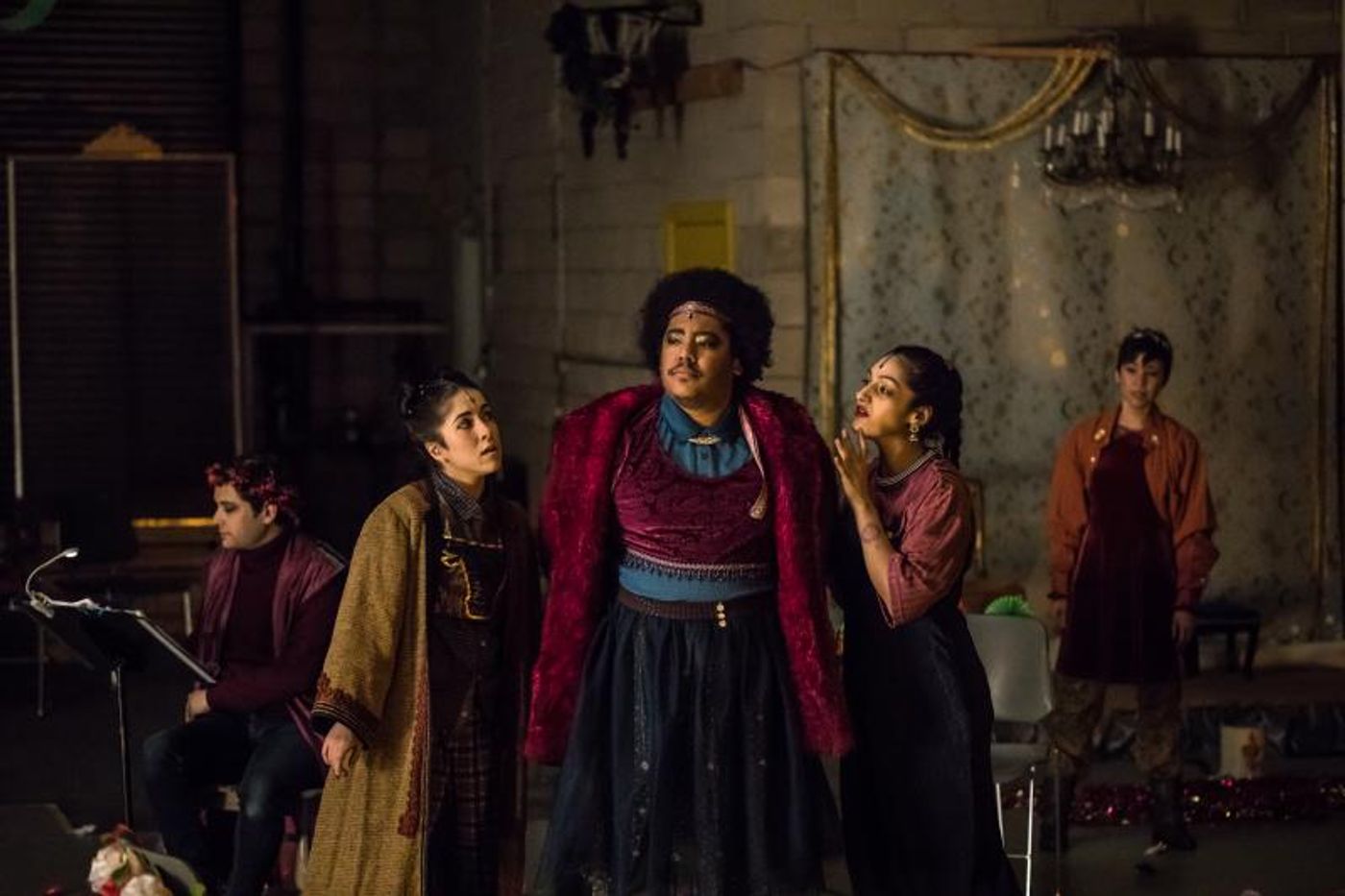 Interview: David Herskovits Discusses PAY NO ATTENTION TO THE GIRL  Image