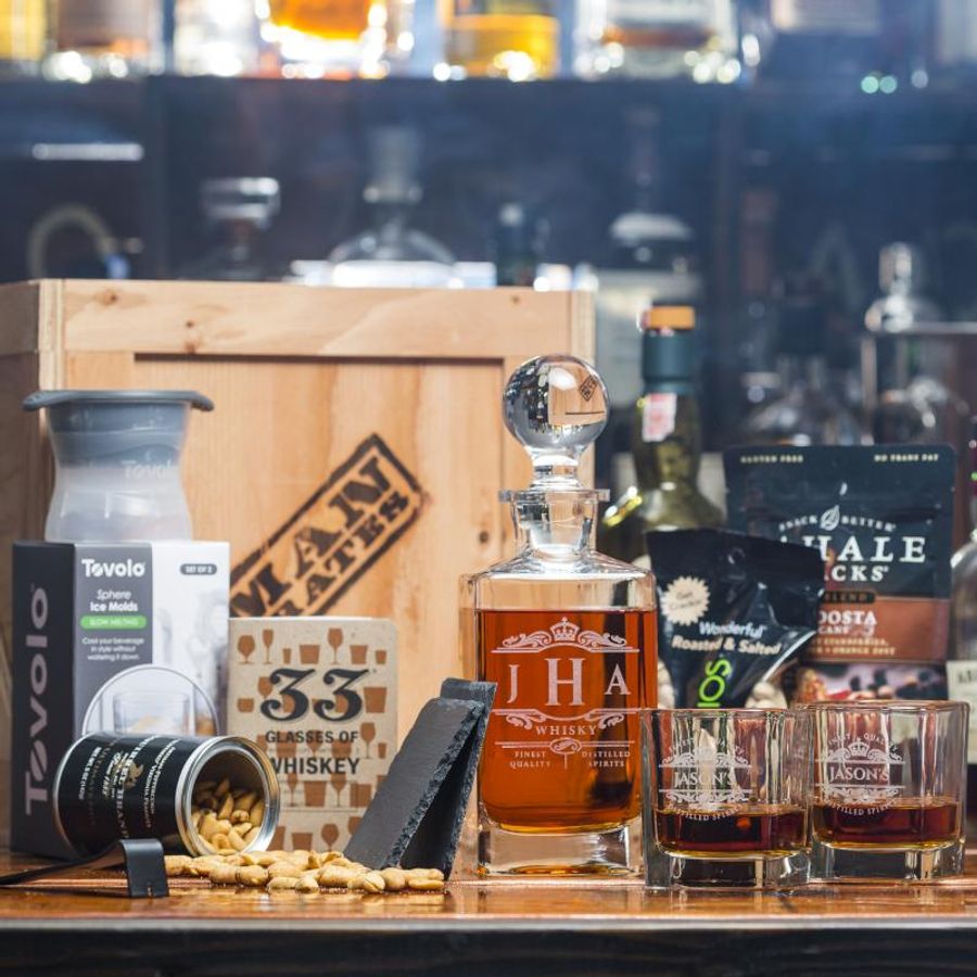 MAN CRATES are Excellent and Creative Gift Sets for that Special Someone Image