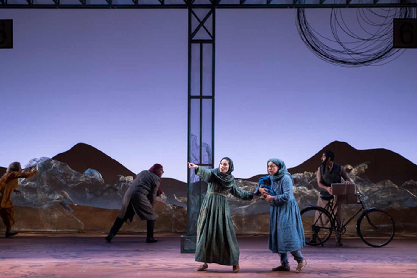 Photo Flash: A THOUSAND SPLENDID SUNS at Seattle Rep  Image