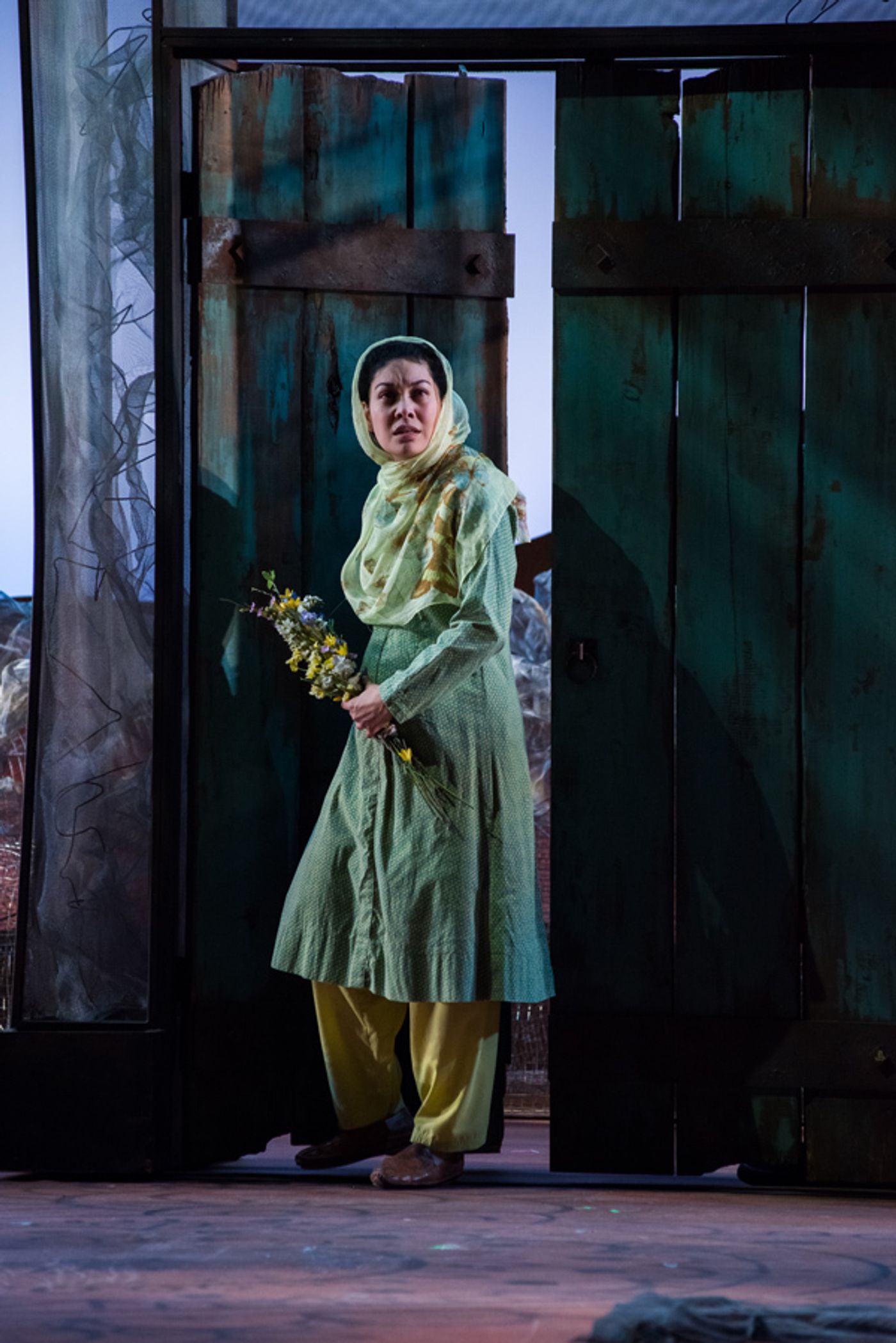 Photo Flash: A THOUSAND SPLENDID SUNS at Seattle Rep  Image