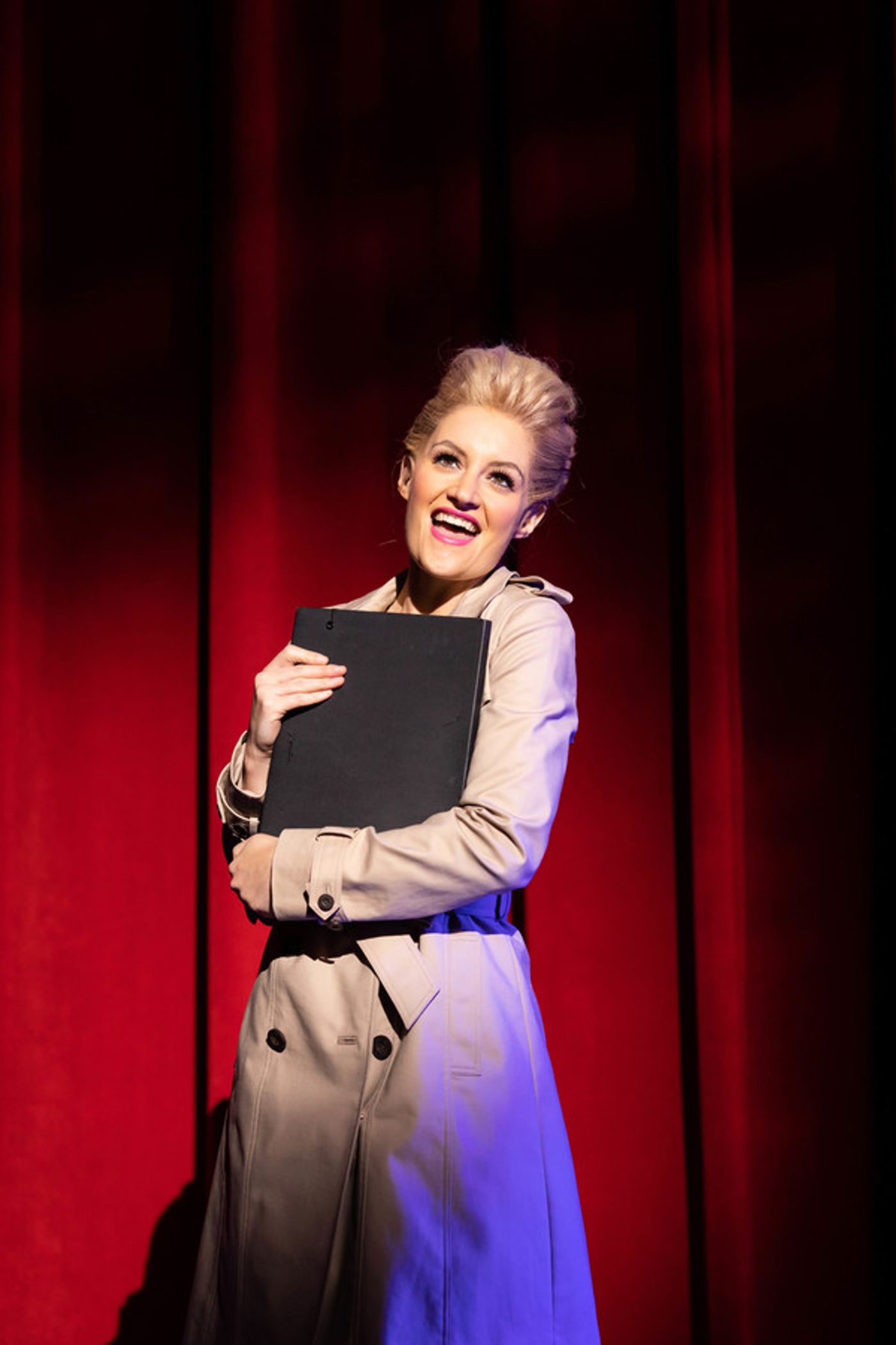 Photo Flash: Exclusive First Look At KINKY BOOTS On Tour! Photo Flash: Exclusive First Look At KINKY BOOTS On Tour! Image