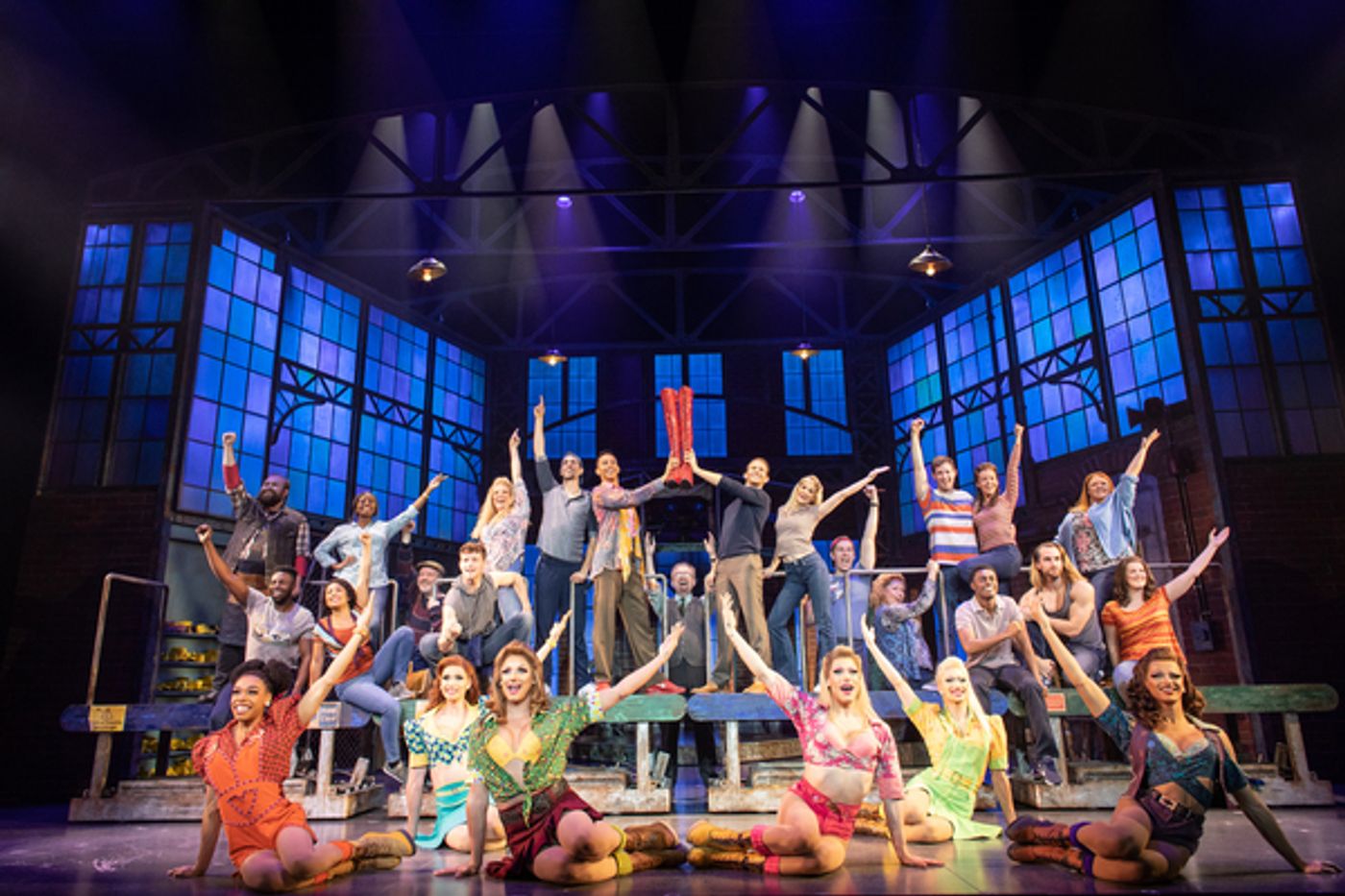 Photo Flash: Exclusive First Look At KINKY BOOTS On Tour! Photo Flash: Exclusive First Look At KINKY BOOTS On Tour! Image