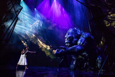 Christiani Pitts and King Kong Photo