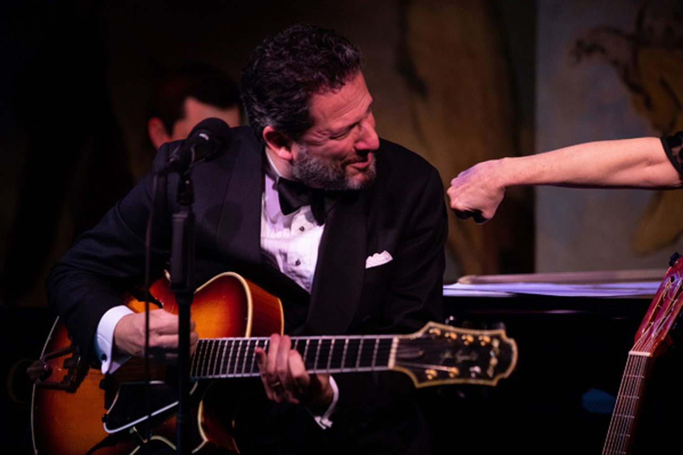 Photo Flash: John Pizzarelli & Jessica Molaskey Take the Stage at Café Carlyle Photo Flash: John Pizzarelli & Jessica Molaskey Take the Stage at Café Carlyle Image
