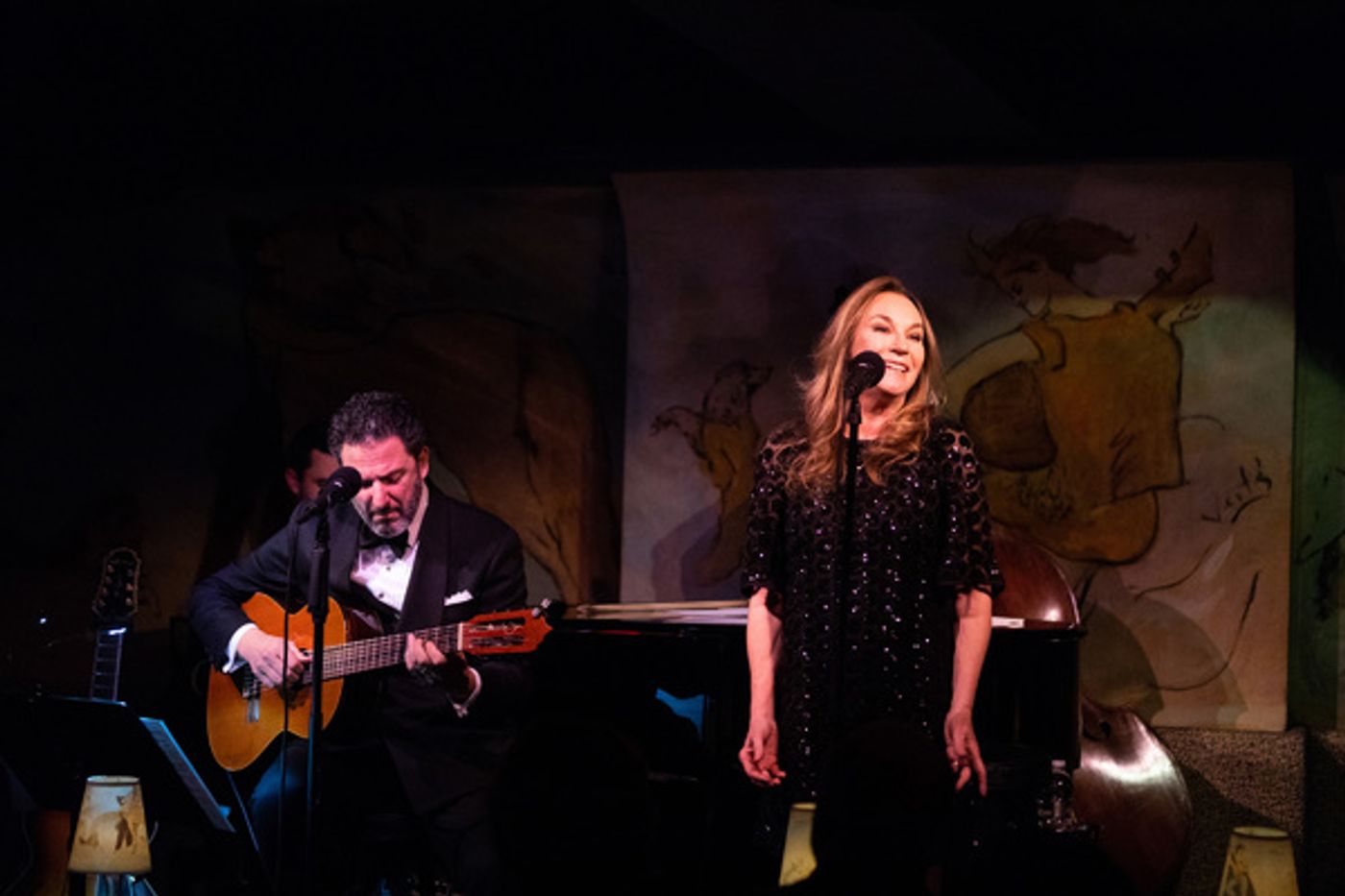 Photo Flash: John Pizzarelli & Jessica Molaskey Take the Stage at Café Carlyle Photo Flash: John Pizzarelli & Jessica Molaskey Take the Stage at Café Carlyle Image