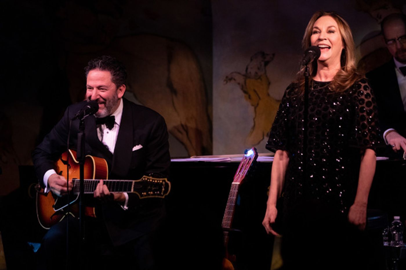 Photo Flash: John Pizzarelli & Jessica Molaskey Take the Stage at Café Carlyle Photo Flash: John Pizzarelli & Jessica Molaskey Take the Stage at Café Carlyle Image