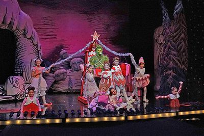Edward Watts with the cast of Dr. Seuss's How the Grinch Stole Christmas! Photo