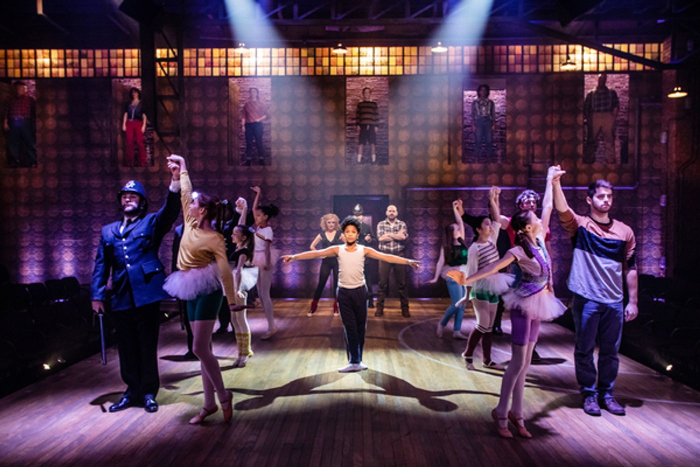 Photo Flash: First Look at BILLY ELLIOT at Signature Theatre  Image