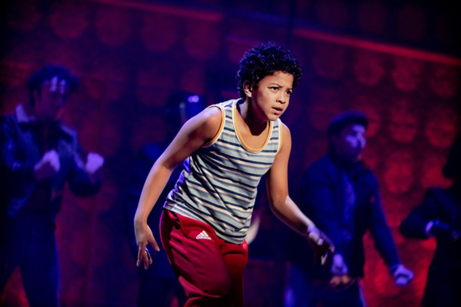 Photo Flash: First Look at BILLY ELLIOT at Signature Theatre Image