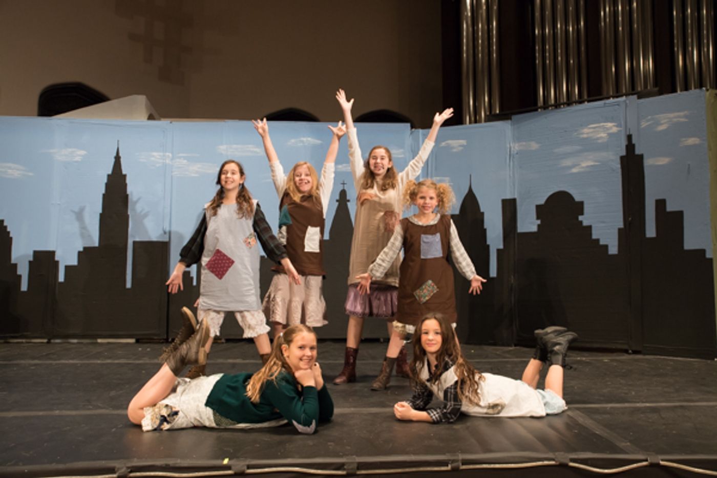 Photo Coverage: First look at King Avenue Players' ANNIE  Image