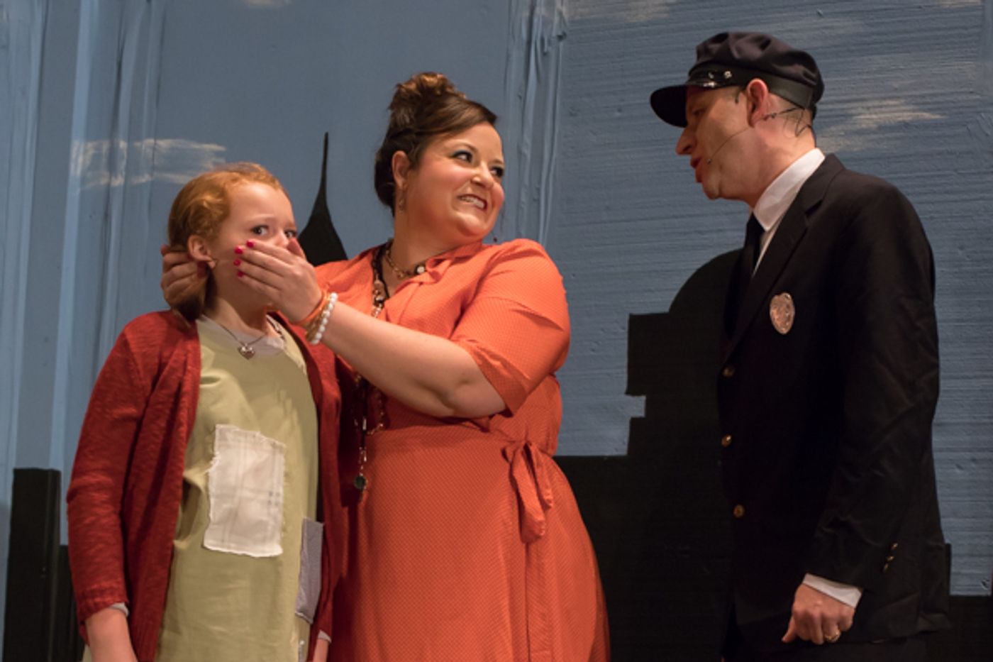 Photo Coverage: First look at King Avenue Players' ANNIE  Image