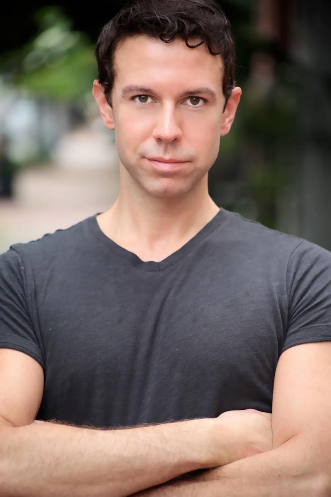 Nashville's Very Own Song-and-Dance Man Jeremy Benton Kicks Off the Holidays in IRVING BERLIN'S WHITE CHRISTMAS  Image