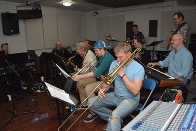 The Rockers on Broadway Band that includes-Steve Snyder, Kevin Kuhn, Nate Brown, Gary Photo