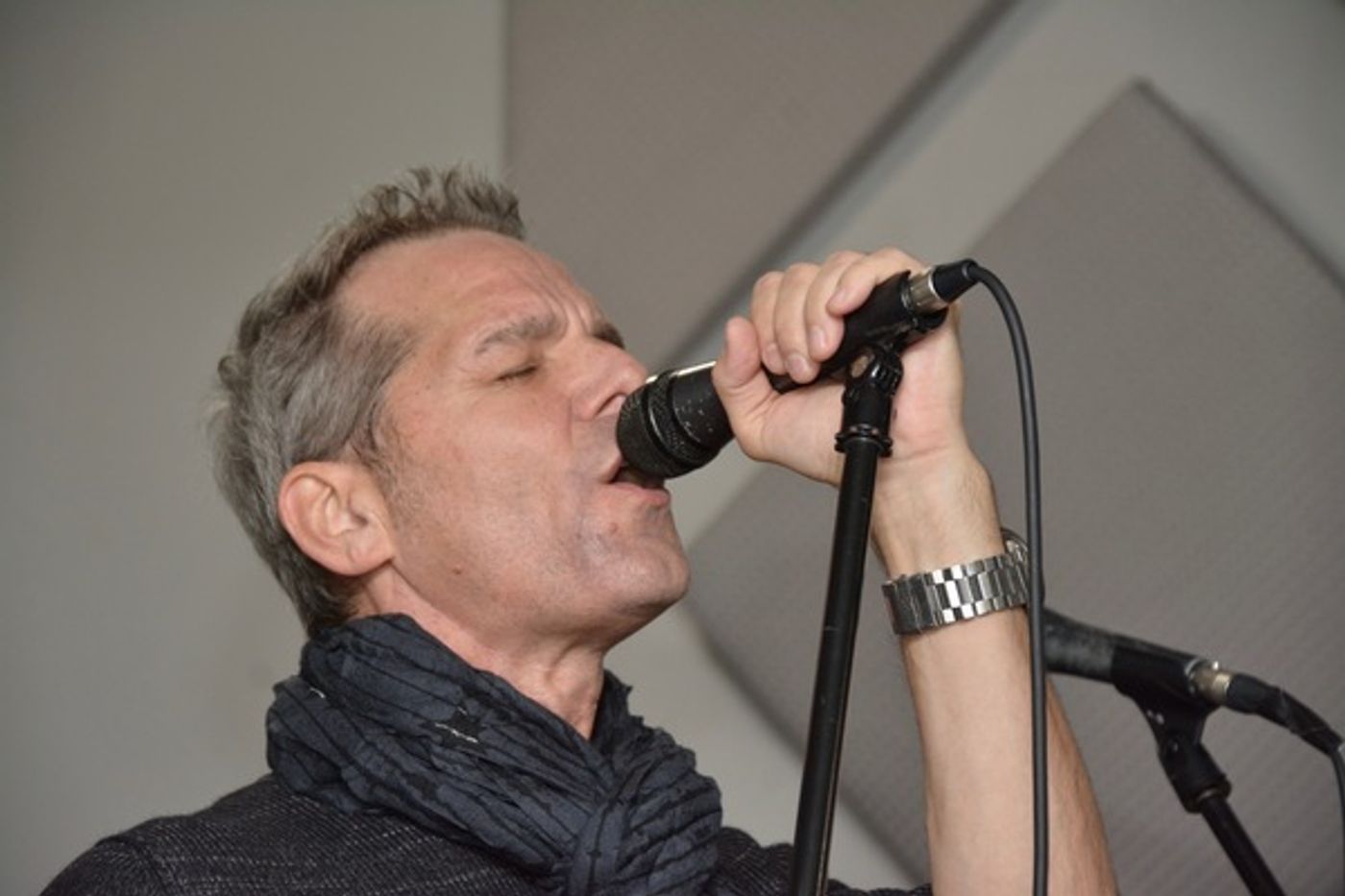 Photo Coverage: Inside Day One of Rehearsals For ROCKERS ON BROADWAY  Image