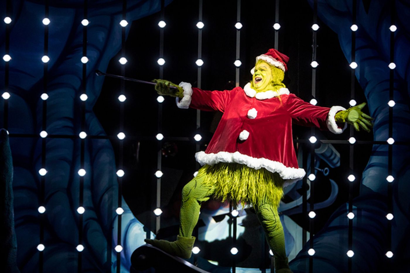 Photo Flash: First Look at Children's Theatre Company's HOW THE GRINCH STOLE CHRISTMAS  Image