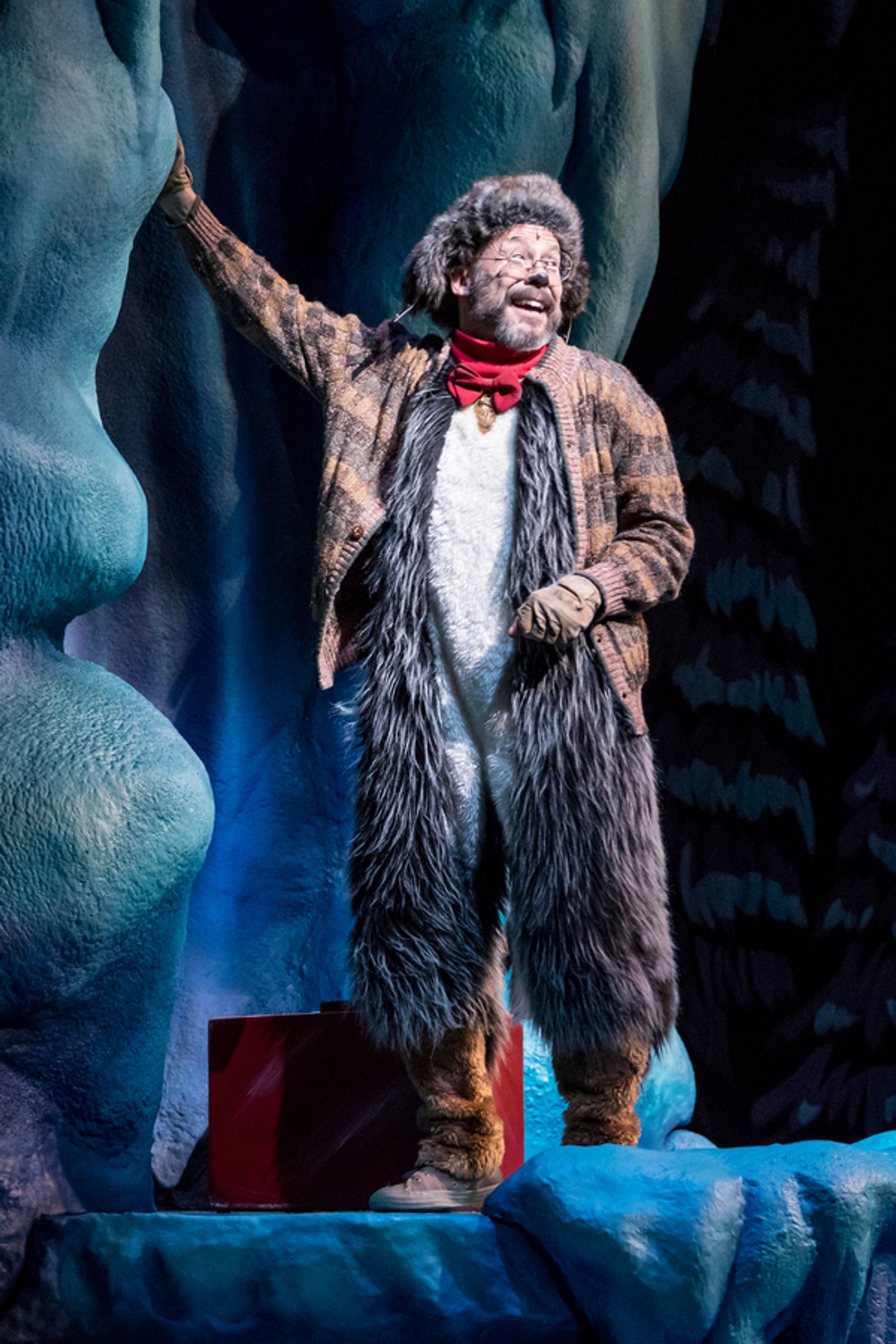 Photo Flash: First Look at Children's Theatre Company's HOW THE GRINCH STOLE CHRISTMAS  Image