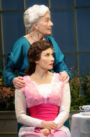 Rosemary Harris and Laura Benanti @ BroadwayWorld Rosemary Harris and Laura Benanti Photo