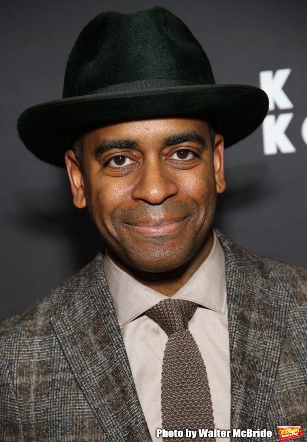 Daniel Breaker Photo