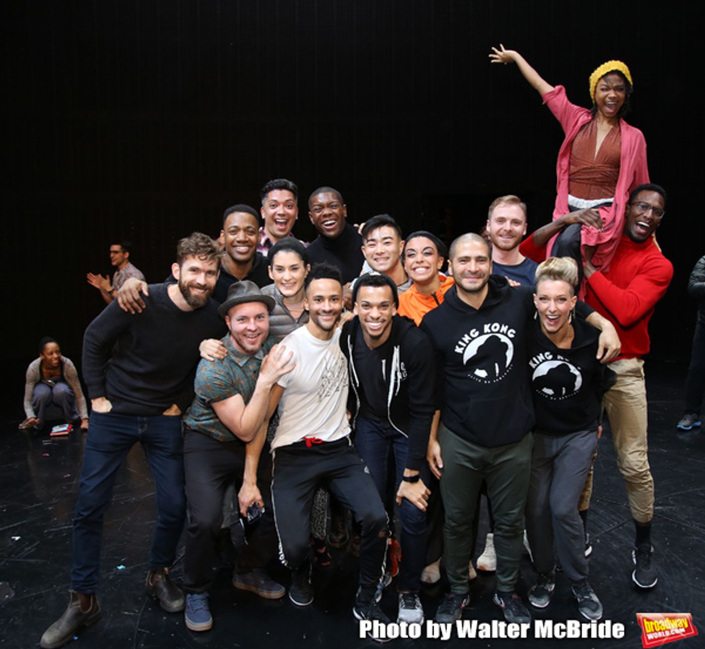 Exclusive Photo Coverage: Marty Lawson Receives the Legacy Robe for KING KONG!  Image