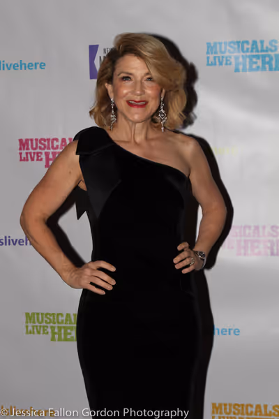 Victoria Clark Photo