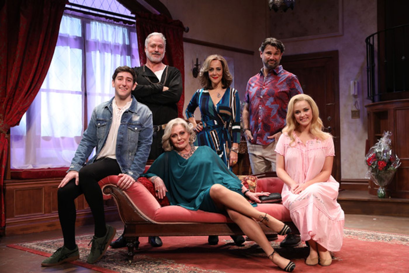 Photo Flash: Ben Fankhauser and Elizabeth Ashley Star In I HATE HAMLET at Bucks County Playhouse  Image