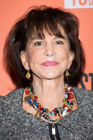 Mercedes Ruehl Photo