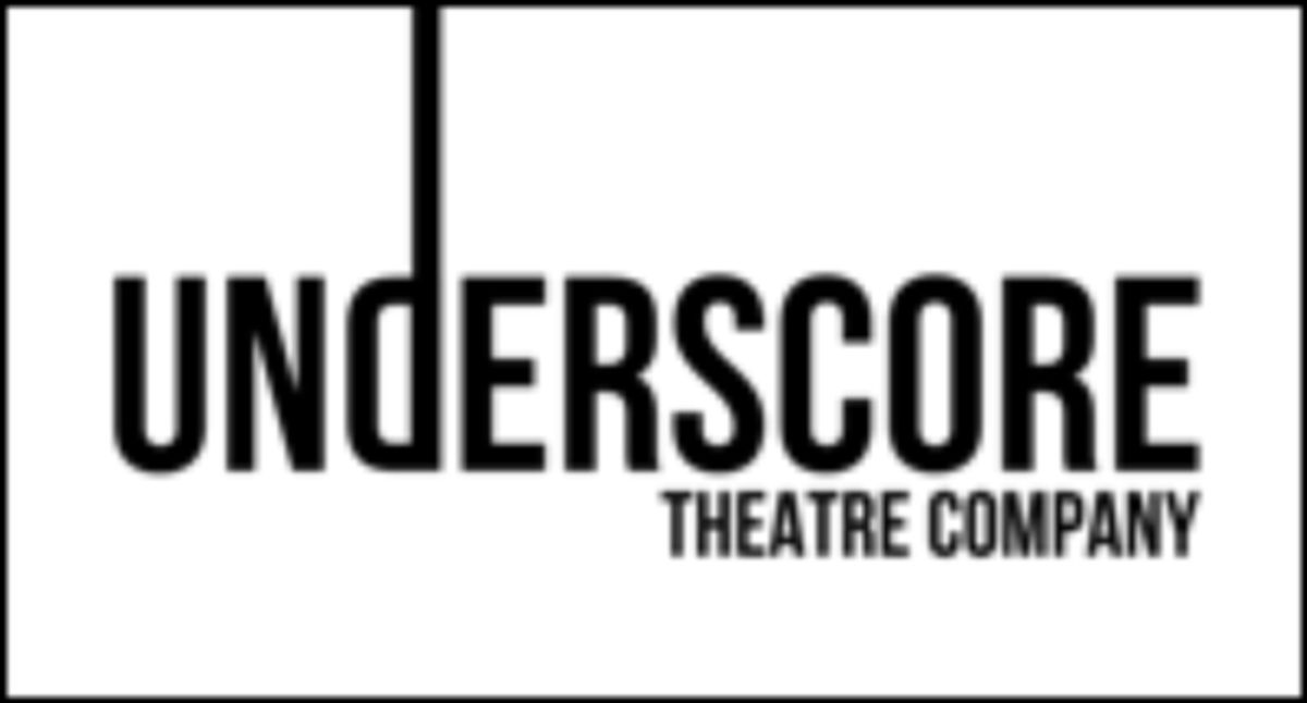 Jamie Shriner with (back, l to r) Caitlin Dobbins and Natalie Rae at 