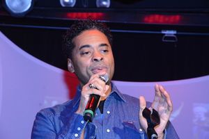 Destan Owens @ BroadwayWorld Destan Owens Photo