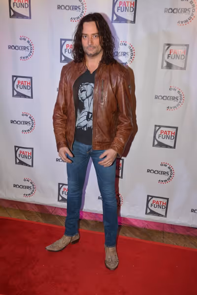 Constantine Maroulis Photo