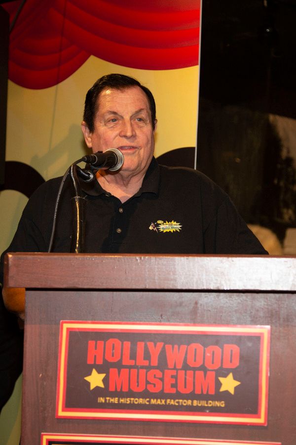 Burt Ward shares memories of both Adam West and Stan Lee from the Podium Photo