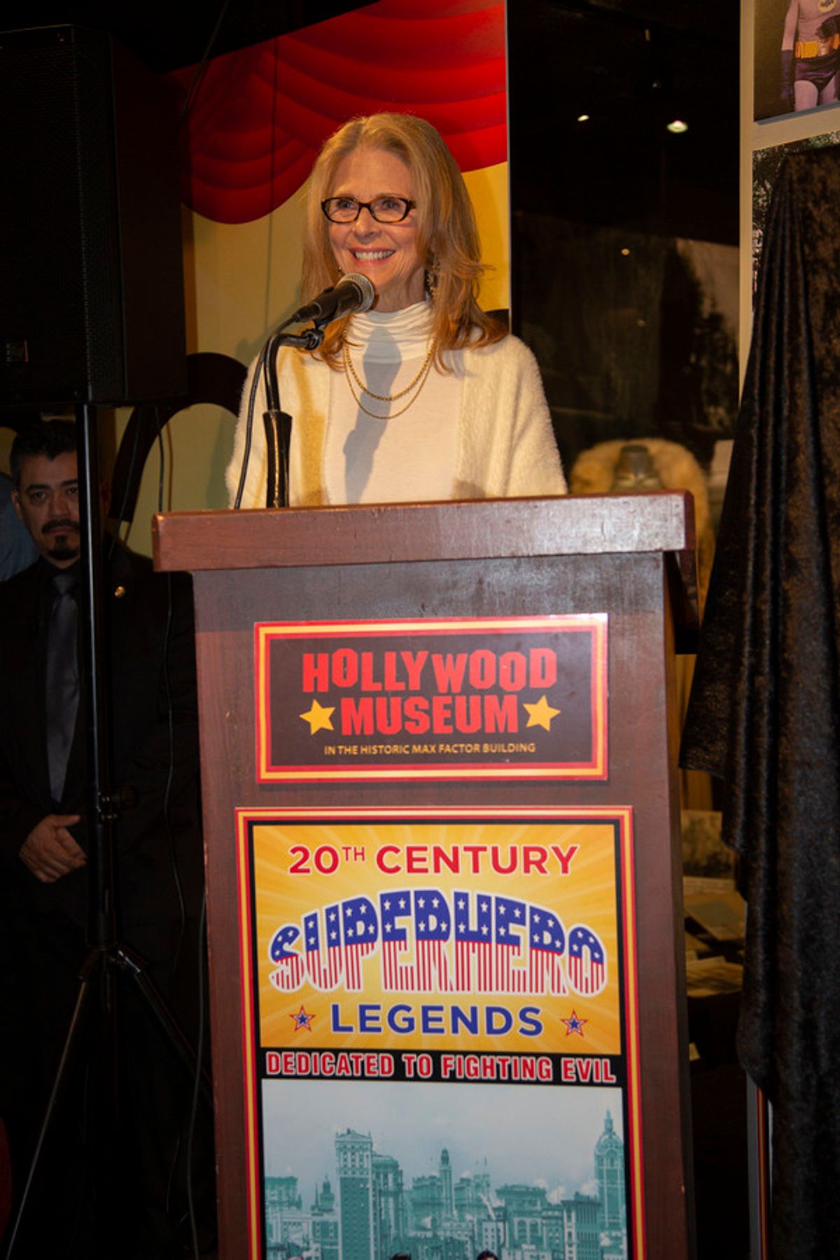 Lindsay Wagner discusses the role of Women on TV/Film at 