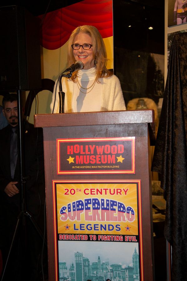 Lindsay Wagner discusses the role of Women on TV/Film Photo