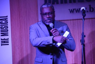 Kingsley Leggs Photo