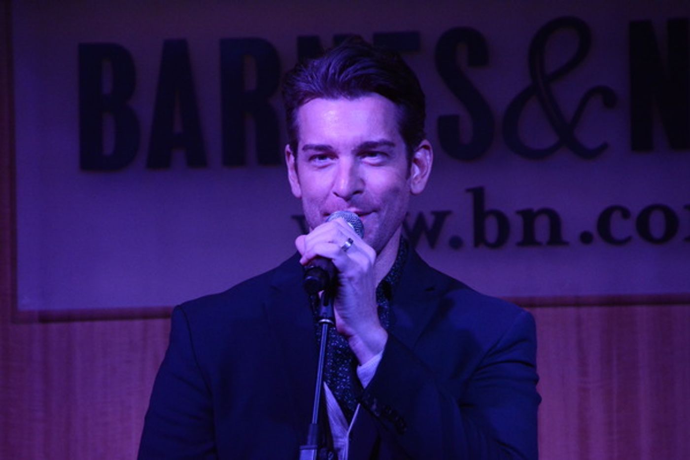 Photo Coverage: PRETTY WOMAN Cast Celebrates Album Release at Barnes and Noble  Image