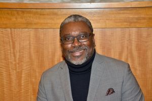 Kingsley Leggs @ BroadwayWorld Kingsley Leggs Photo