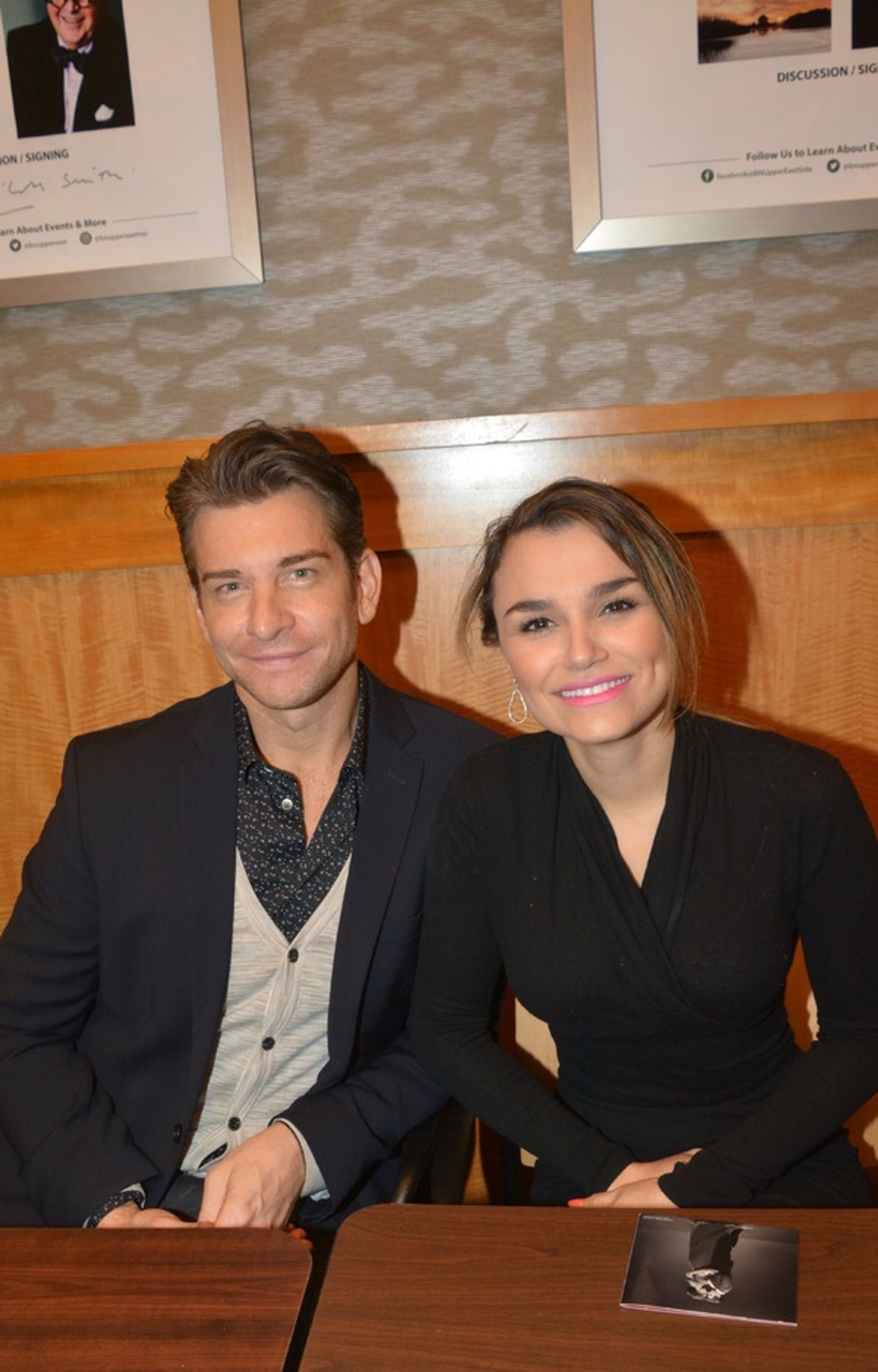 Photo Coverage: PRETTY WOMAN Cast Celebrates Album Release at Barnes and Noble  Image