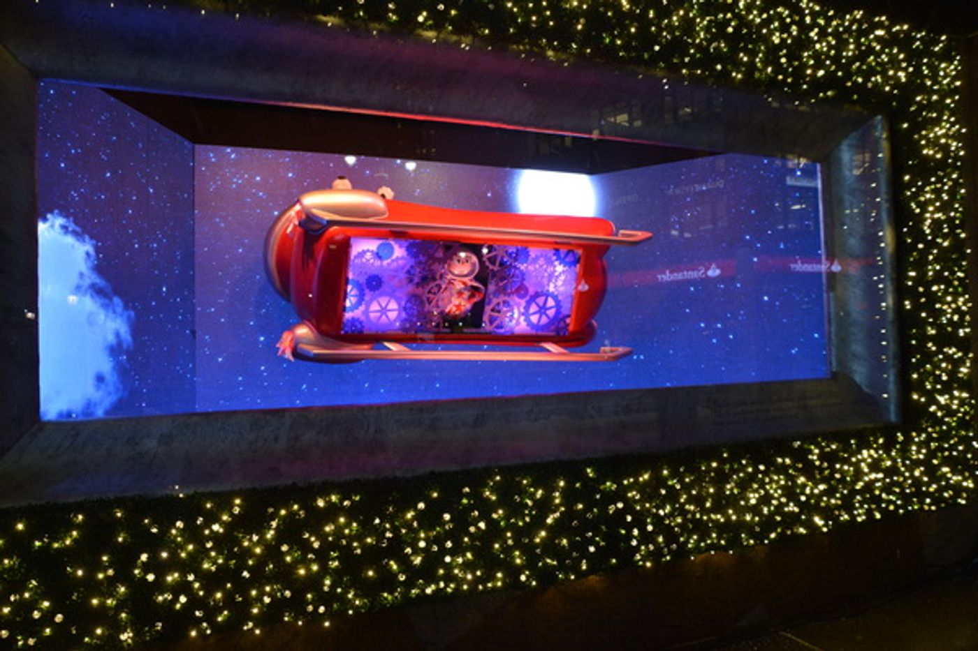 Photo Coverage: Macy's Herald Square Unveils Christmas Windows Photo Coverage: Macy's Herald Square Unveils Christmas Windows Image