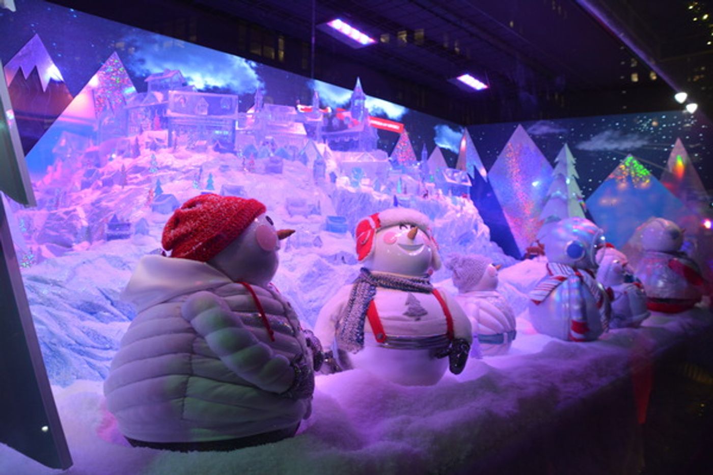 Photo Coverage: Macy's Herald Square Unveils Christmas Windows Photo Coverage: Macy's Herald Square Unveils Christmas Windows Image