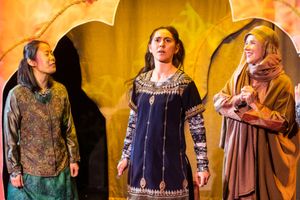 Hui-Shan Yong, Lauren Capkanis and Taylor Graves. Photo