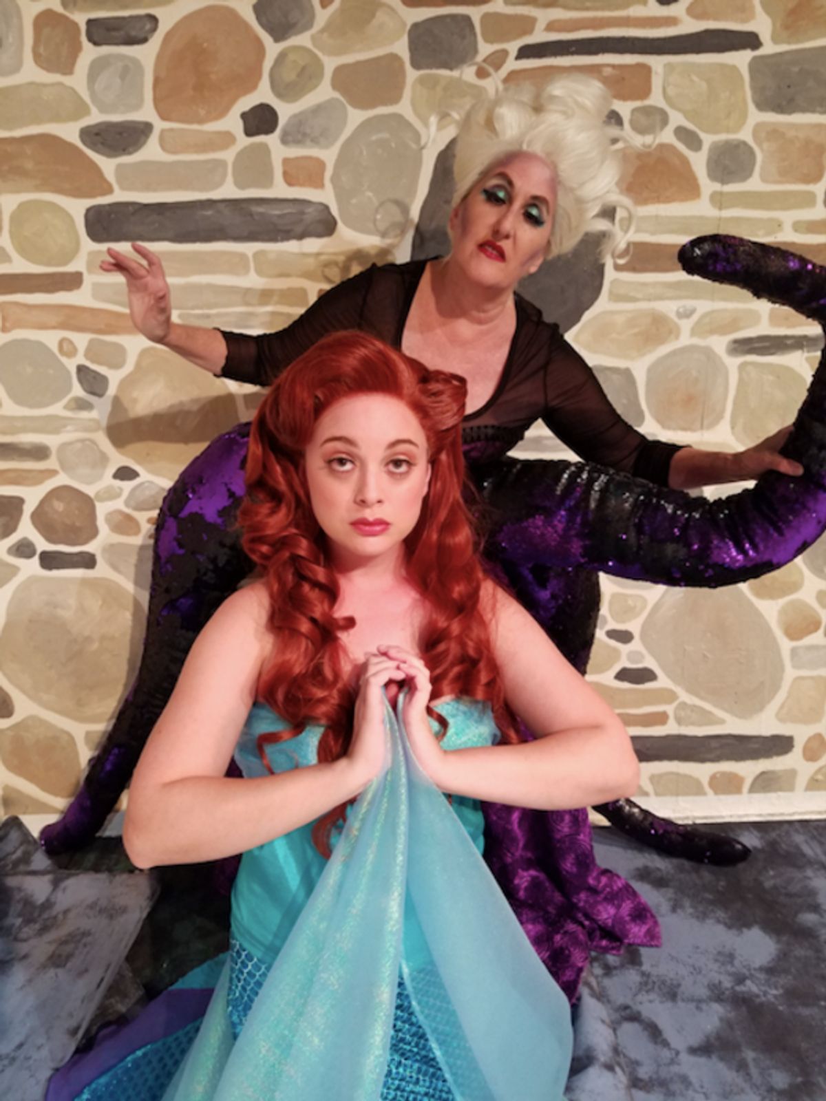 Kim  Peterson, Lyndsay  Palmer at 