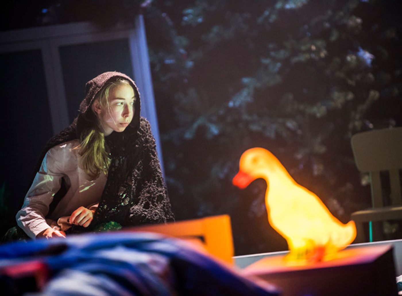 Photo Flash: First Look at PHILIP PULLMAN'S GRIMM TALES at the Unicorn  Image