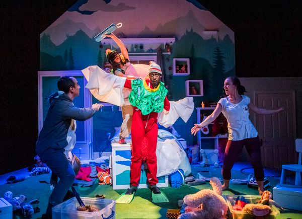 Guy Rhys , Giulia Innocenti , Rachel Hosker and in middle Enoch Lwanga Photo