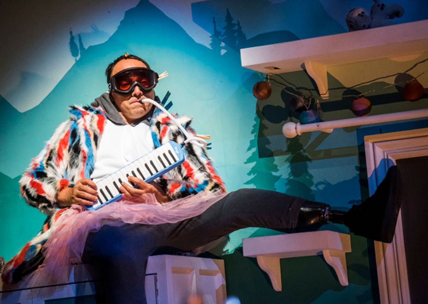 Photo Flash: First Look at PHILIP PULLMAN'S GRIMM TALES at the Unicorn  Image